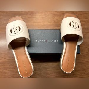 Tommy Hilfiger slide